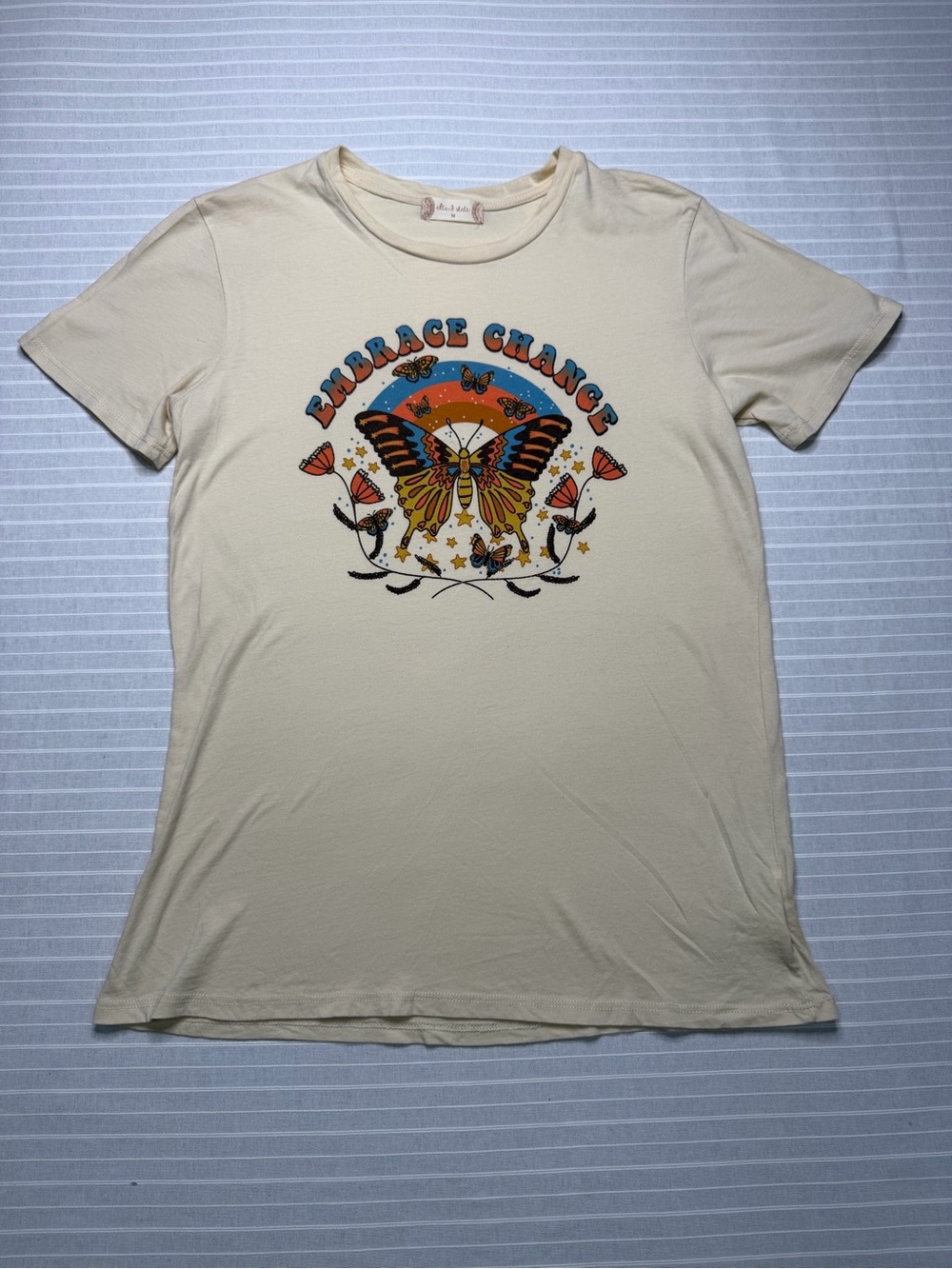 Altar’d State “Embrace Change” Butterfly Graphic Tee – Size Medium 🦋